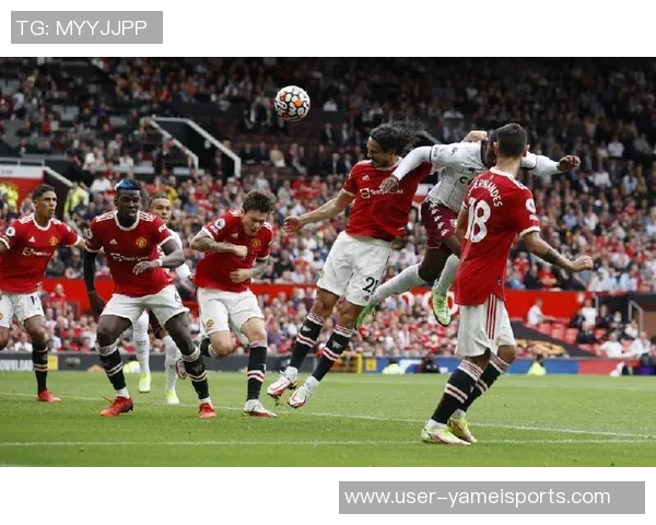 拉奥斯批评阿劳霍送点判罚称离谱双脚跳倒地实属罕见 拉奥斯批评阿劳霍送点判罚称离谱双脚跳倒地实属罕见